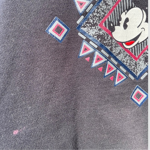 True Vintage Disney Mickey Sweater - Picture 6 of 14